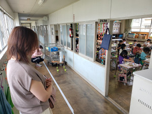 05